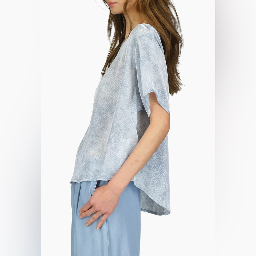 Michael Kors Petite Petal-Print Short-Sleeve Top - Picture 8 of 10
